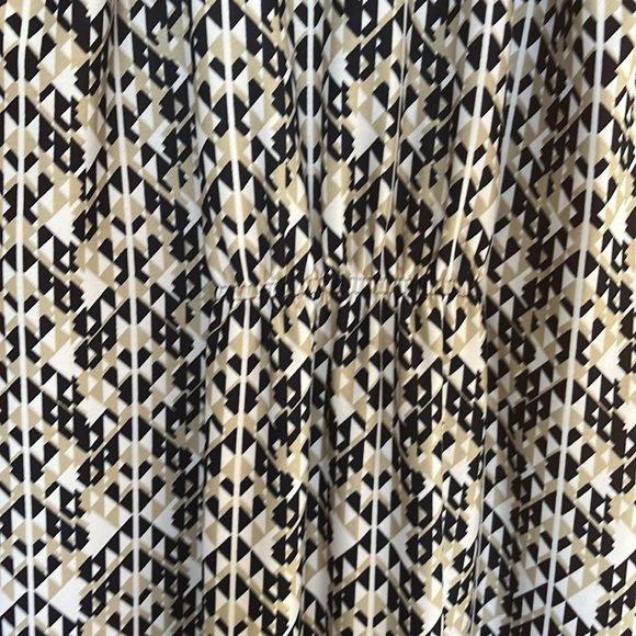 ROZ & ALI Elegant Pattern NAVY BLUE YELLOW V-neck sleeveless maxi tie back - Picture 8 of 15